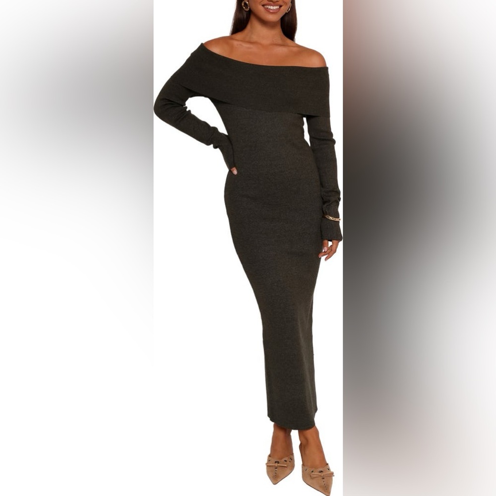 Petal & Pup Archie Off the Shoulder Long Sleeve Rib Maxi Sweater Dress medium